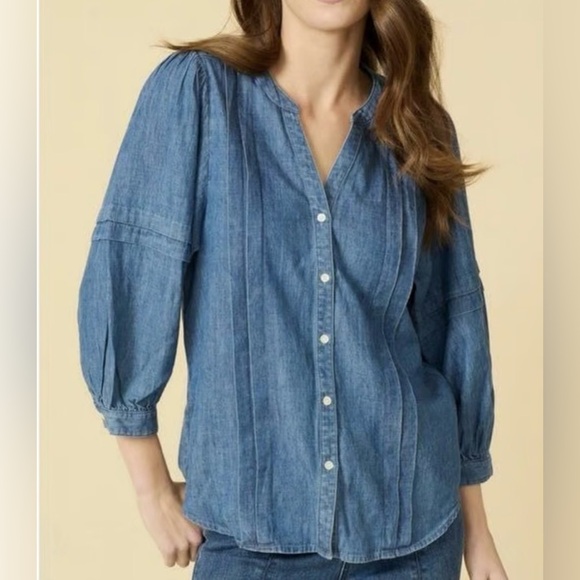 J. McLaughlin Tops - J. McLaughlin Laramie linen blend Button-Down Shirt size Small